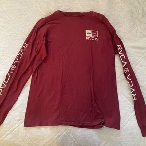 Men’s Large RVCA Long sleeve w/ print on sleeves
